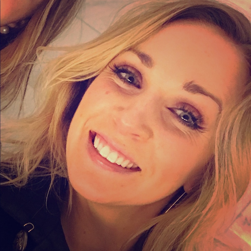 Meet your Posher, Kari